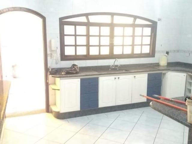 Sobrado com 200m² 3 quartos e 4 banheiros, à venda, no bairro Jardim Rosa de Franca em Guarulhos
