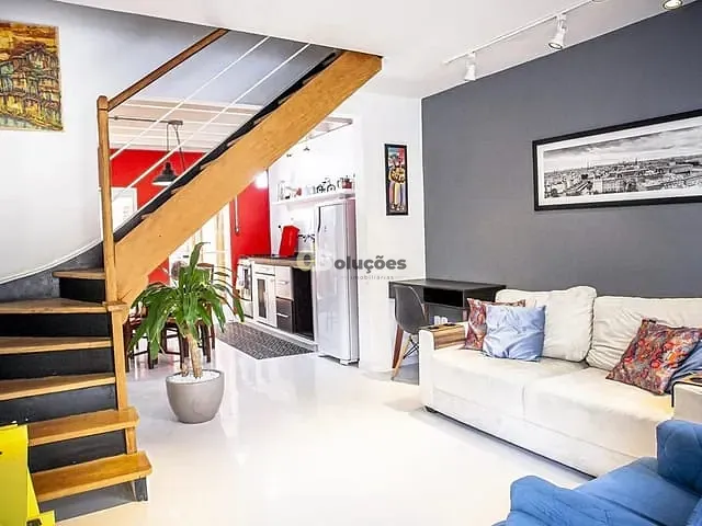 Sobrado 2 quartos e 3 banheiros, à venda, no bairro Pinheiros em São Paulo