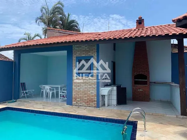 Sobrado com 200m², à venda, no bairro Jardim Parnaso em Caraguatatuba