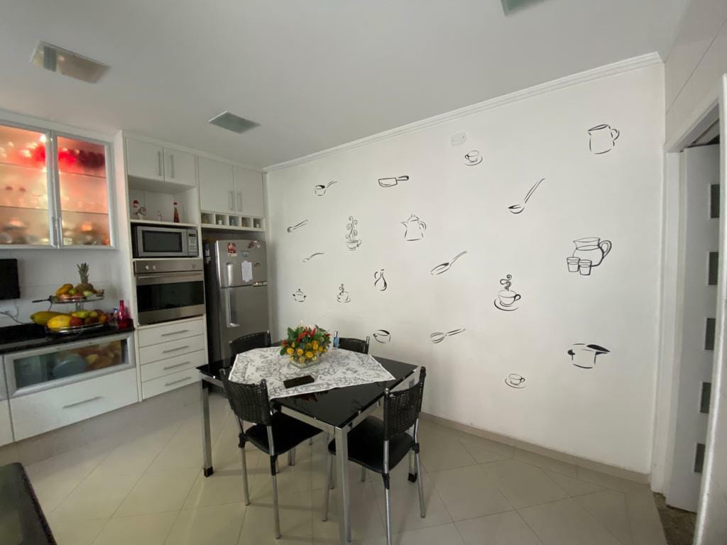 Sobrado à venda 2 Quartos, 2 Suites, 2 Vagas, 180M², Quinta da Paineira, São Paulo - SP