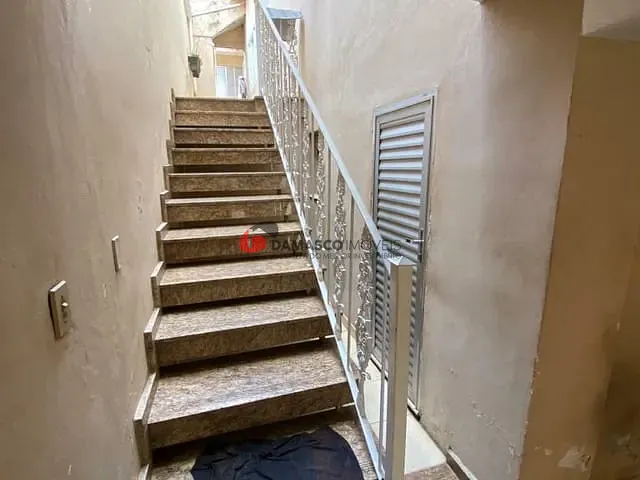 Sobrado com 180m², à venda, no bairro Quinta da Paineira em São Paulo