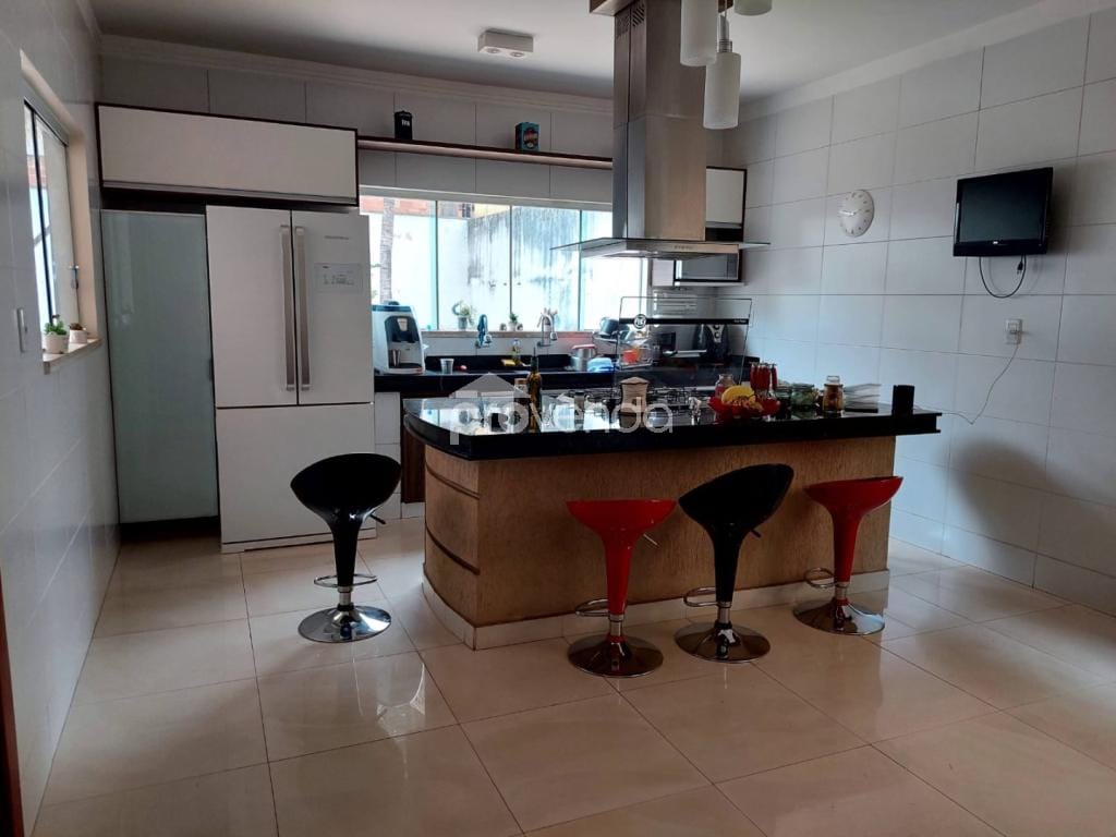 Sobrado, 4 quartos, 275 m² - Foto 6