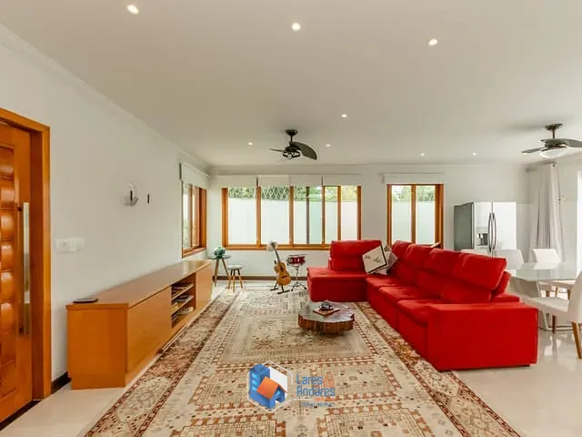 Sobrado com 250m² 3 quartos e 5 banheiros, à venda, no bairro Jardim Sertãozinho em São Paulo