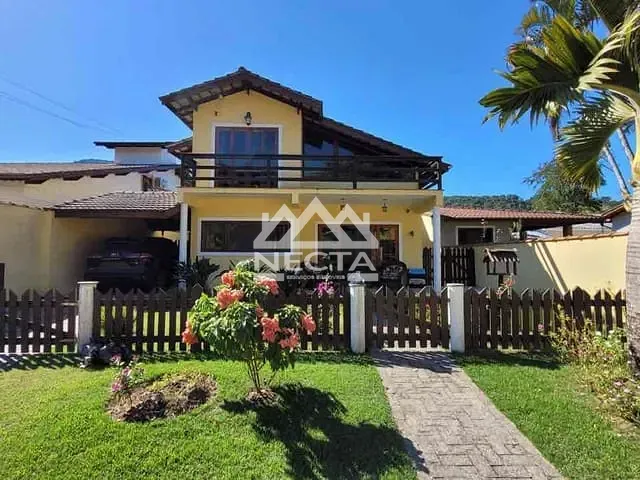 Sobrado com 237m² 3 quartos e 2 banheiros, à venda, no bairro Mar Verde (Mococa) em Caraguatatuba