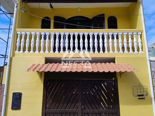Sobrado com 125m² 3 quartos e 3 banheiros, à venda, no bairro Poiares em Caraguatatuba