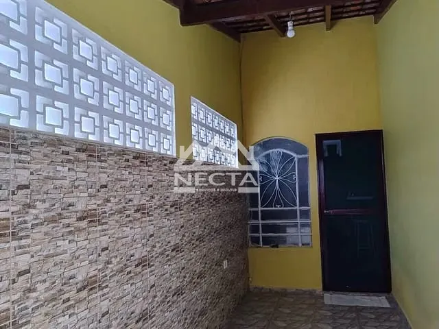 Sobrado com 125m² 3 quartos e 3 banheiros, à venda, no bairro Poiares em Caraguatatuba