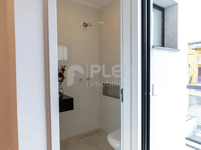 Sobrado 3 quartos e 4 banheiros, à venda, no bairro Vila Isolina Mazzei em São Paulo