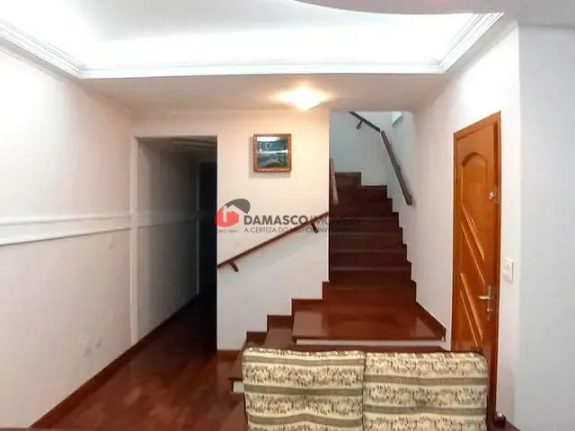 Sobrado com 282m², à venda, no bairro Jardim Stella em Santo André