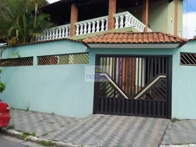 Sobrado com 250m² 4 quartos e 4 banheiros, à venda, no bairro Jardim Valdibia em São Bernardo do Campo