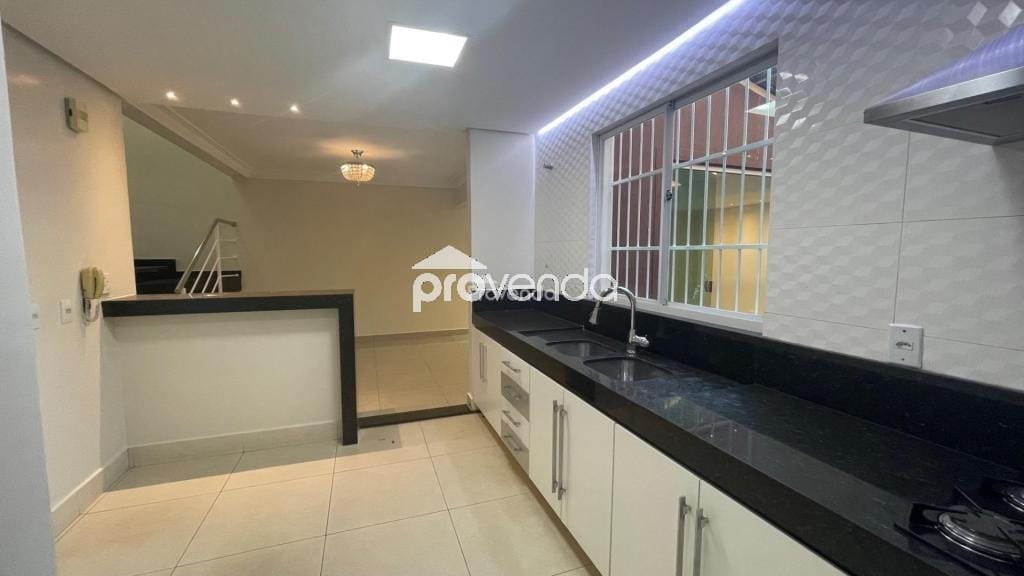 Sobrado, 3 quartos, 190 m² - Foto 4