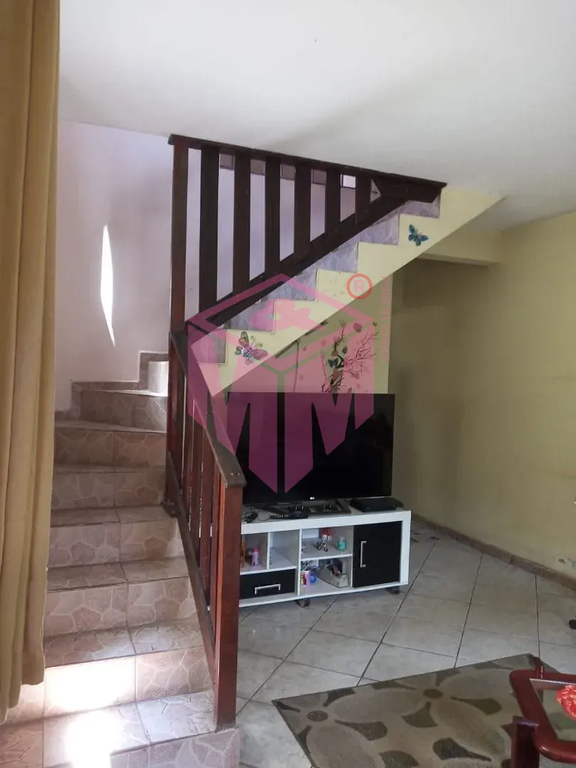 Sobrado, 3 quartos, 177 m² - Foto 1