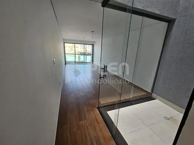 Sobrado 4 quartos e 4 banheiros, à venda, no bairro Parque Peruche em São Paulo