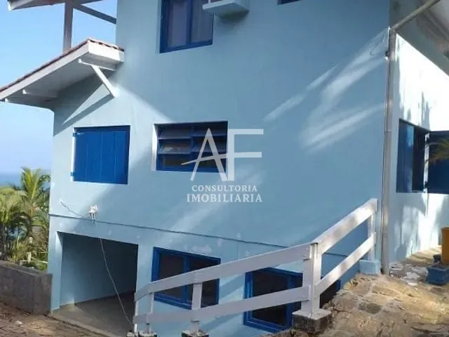 Sobrado com 3000m², à venda, no bairro Toninhas em Ubatuba