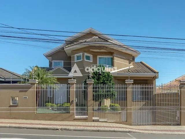 Sobrado com 437m² 4 quartos e 5 banheiros, à venda, no bairro Jardim Carvalho em Ponta Grossa