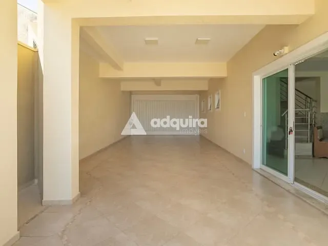 Sobrado com 437m² 4 quartos e 5 banheiros, à venda, no bairro Jardim Carvalho em Ponta Grossa