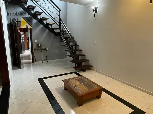 Sobrado 3 quartos e 1 banheiro, à venda, no bairro Jardim São José em Caçapava