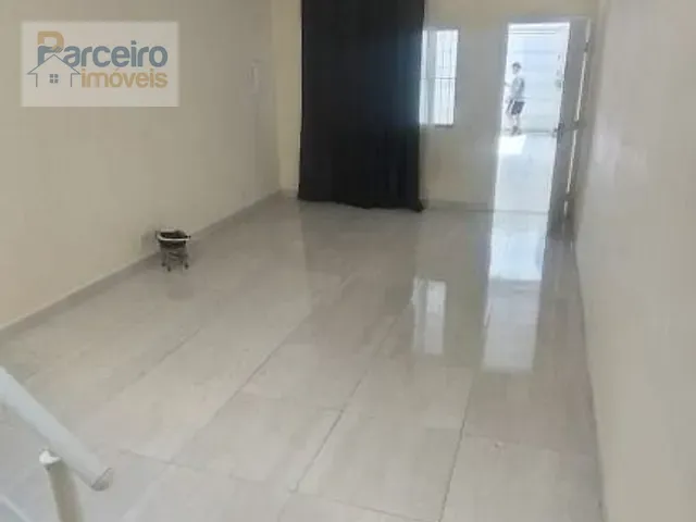 Sobrado com 90m² 3 quartos e 5 banheiros, à venda, no bairro Vila Carrão em São Paulo