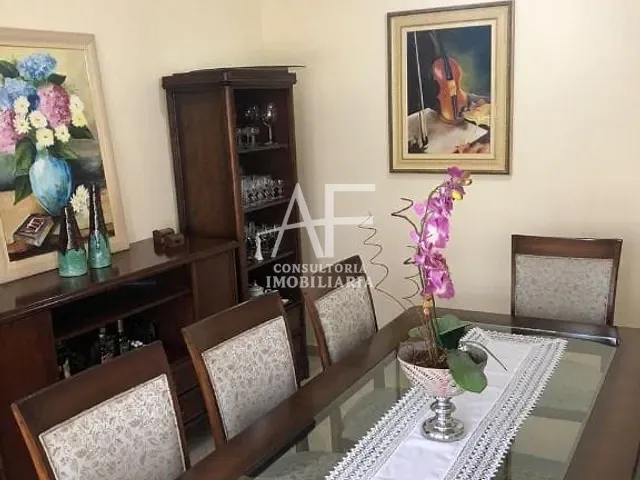 Sobrado com 418m² 3 quartos e 5 banheiros, à venda, no bairro Jardim das Nações em Taubaté
