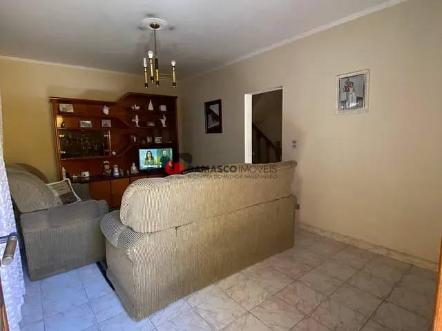 Sobrado com 195m² 3 quartos e 2 banheiros, à venda, no bairro Vila Alpina em São Paulo