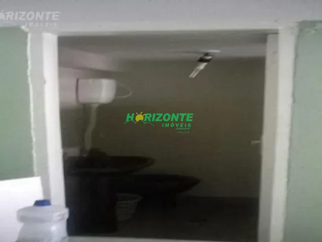 Sobrado com 212m² 3 quartos e 2 banheiros, à venda, no bairro Jardim Bela Vista em São José dos Campos
