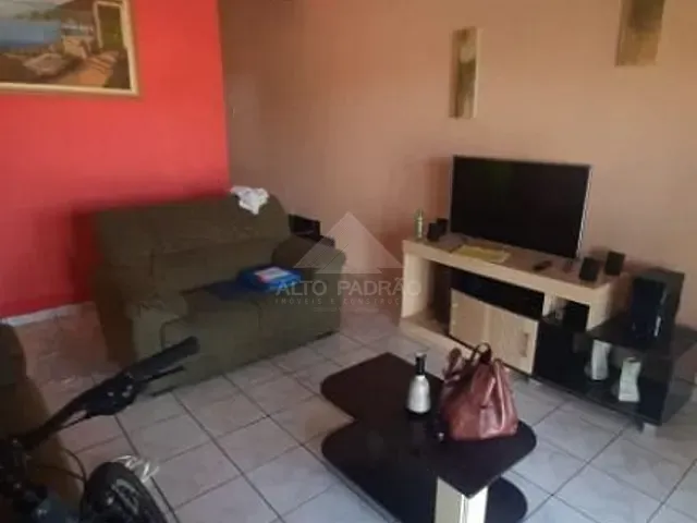Sobrado com 155m² 3 quartos e 1 banheiro, à venda, no bairro Parque Boa Esperança em Mauá