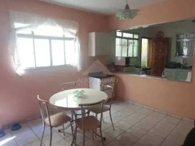 Sobrado com 155m² 3 quartos e 1 banheiro, à venda, no bairro Parque Boa Esperança em Mauá