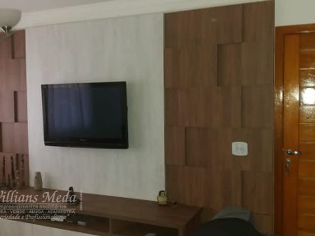 Foto do Sobrado - Encantador Sobrado no Jardim Adriana, Guarulhos - 139m², 2 Dormitórios, 2 Banheiros, Garagem, confira agora! | Willians Meda Imobiliária