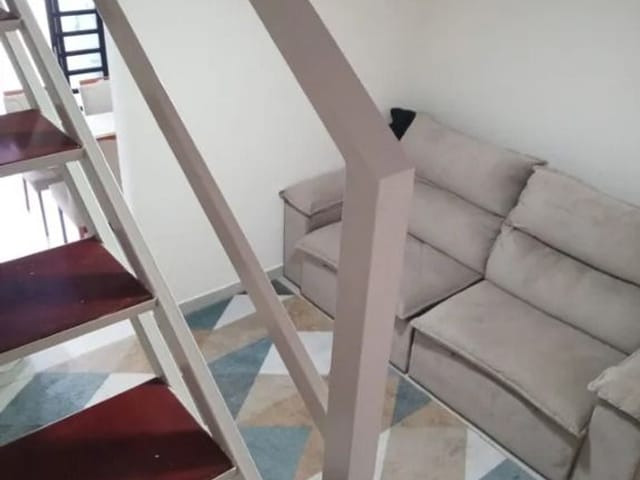 Foto do Sobrado - Sobrado com 2 dormitórios à venda, 158 m² por R$ 265.000,00 - Recanto Caeté - São José dos Campos/SP | INDEPENDENCE NEGOCIOS IMOBILIARIOS LTDA