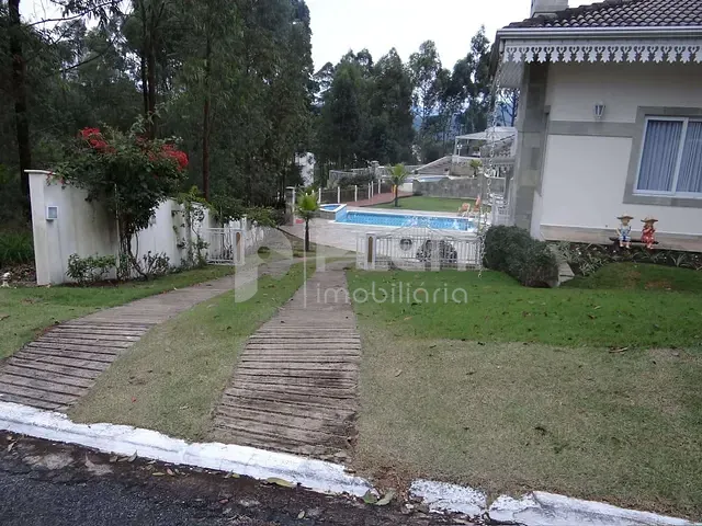 Sobrado com 1500m² 4 quartos e 7 banheiros, à venda, no bairro Roseira em Mairiporã