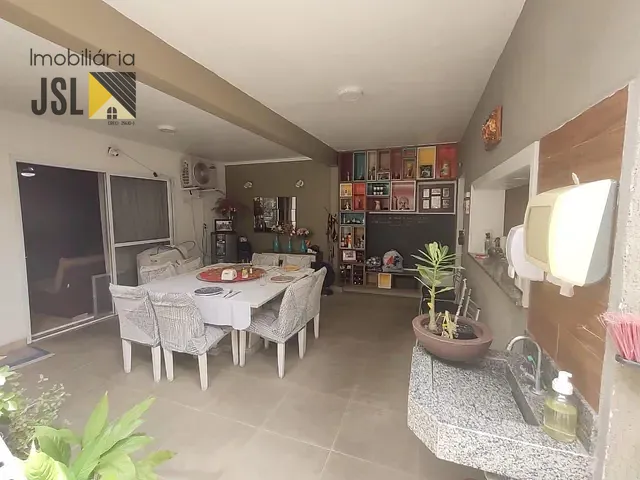 Sobrado com 158m² 3 quartos e 3 banheiros, à venda, no bairro Vila Pantaleão em Caçapava