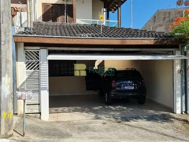 Sobrado com 132m² 3 quartos e 3 banheiros, à venda, no bairro Jardim Rodolfo em São José dos Campos