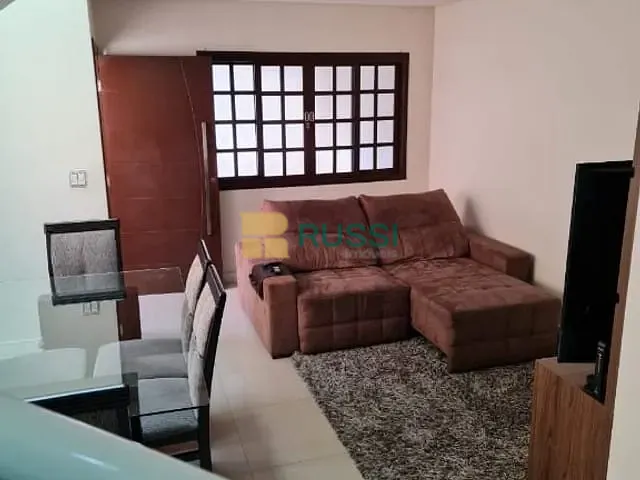 Sobrado com 132m² 3 quartos e 3 banheiros, à venda, no bairro Jardim Rodolfo em São José dos Campos