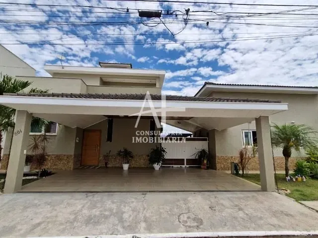Sobrado com 500m² 4 quartos e 4 banheiros, à venda, no bairro Piracangaguá em Taubaté