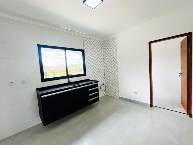 Foto do Sobrado - Sobrado para venda em Vila Suissa com 3 quartos, sendo 1 suíte, 151m² | Lares e Andares Imóveis