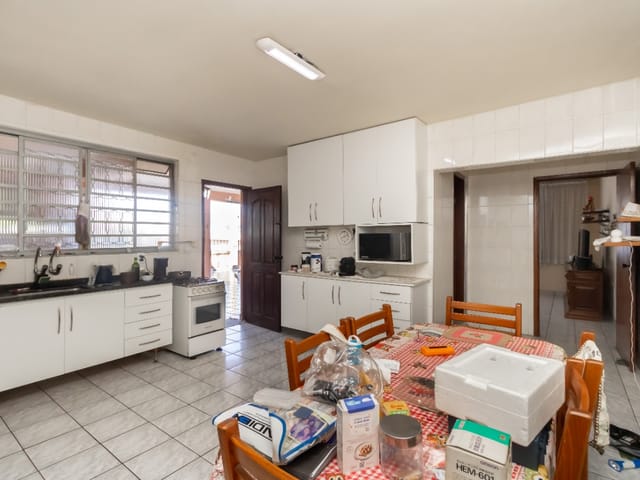 Foto do Sobrado - Sobrado para venda em Vila Inglesa com 2 quartos, 210m² | Lares e Andares Imóveis