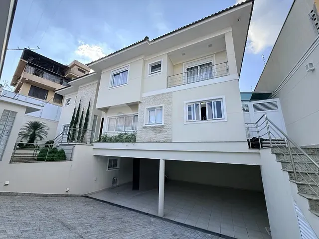 Sobrado 4 quartos e 7 banheiros, à venda, no bairro Tremembé em São Paulo