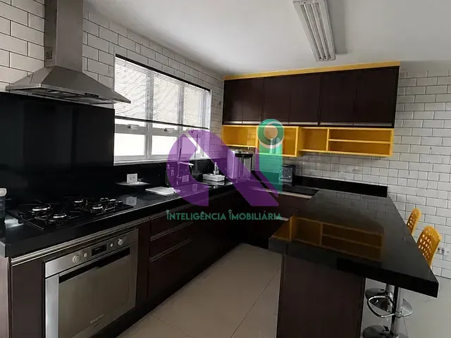 Sobrado com 125m² 4 quartos e 3 banheiros, à venda, no bairro Cidade das Flores em Osasco