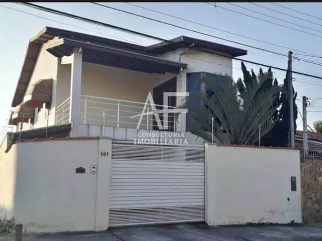 Sobrado com 350m² 4 quartos e 3 banheiros, à venda, no bairro Chácara do Visconde em Taubaté
