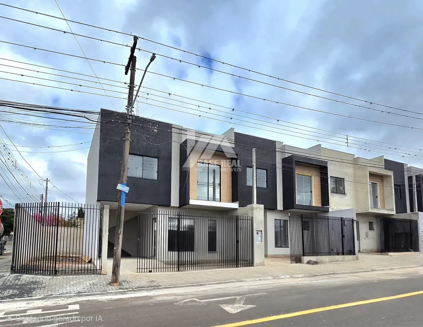 Sobrado à venda, Colônia Dona Luíza, Ponta Grossa, PR — Oficinas