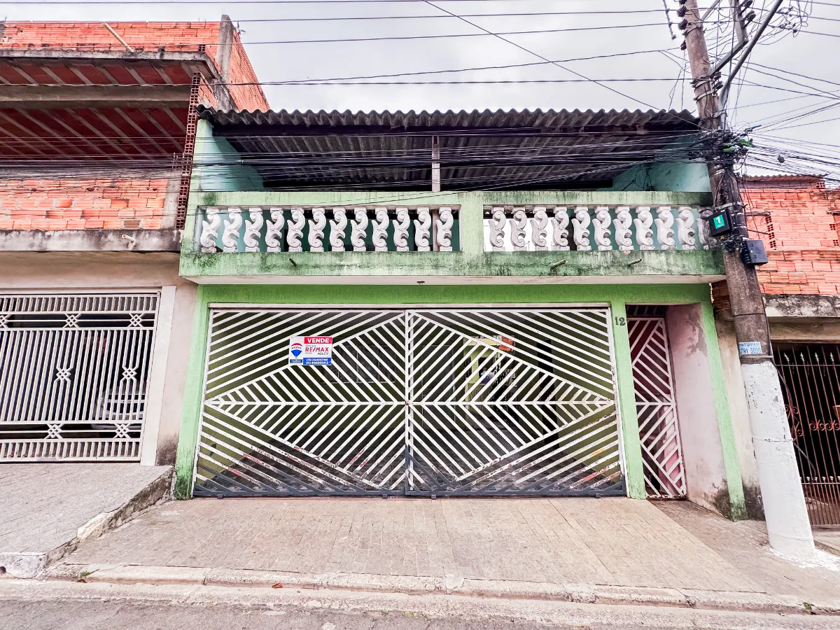 Sobrado para venda em Residencial Sol Nascente com 4 quartos, sendo 1 suíte, 121m²