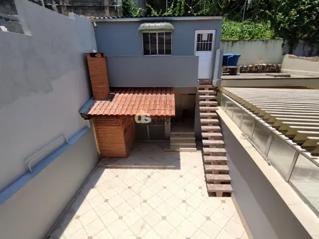 Sobrado 3 quartos e 2 banheiros, à venda, no bairro Vila Mazzei em São Paulo