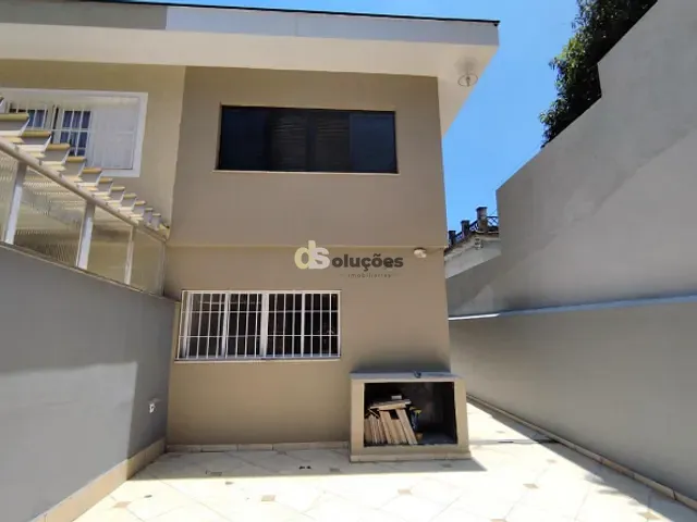 Sobrado 3 quartos e 2 banheiros, à venda, no bairro Vila Mazzei em São Paulo