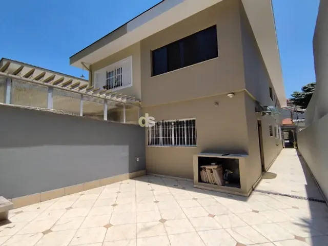 Sobrado 3 quartos e 2 banheiros, à venda, no bairro Vila Mazzei em São Paulo