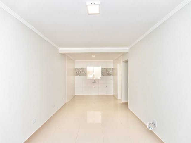 Sobrado com 127m² 3 quartos e 2 banheiros, à venda, no bairro Abranches em Curitiba