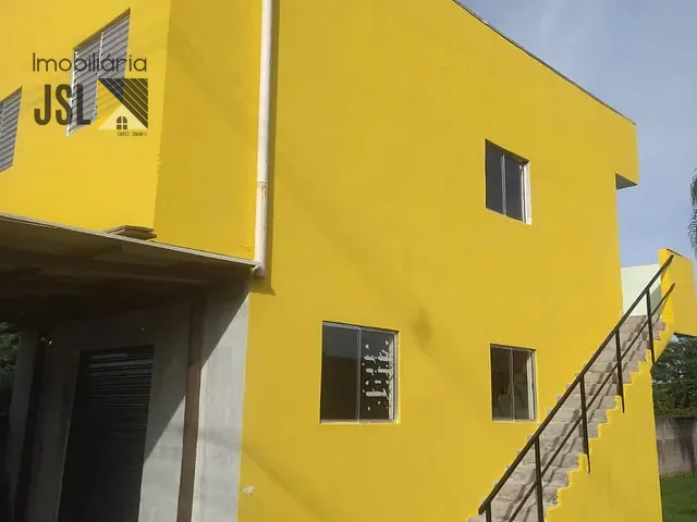 Sobrado 2 quartos e 1 banheiro, à venda, no bairro Tijuco Preto em Caçapava