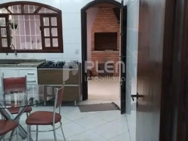 Sobrado 2 quartos e 2 banheiros, à venda, no bairro Jardim Virginia Bianca em São Paulo