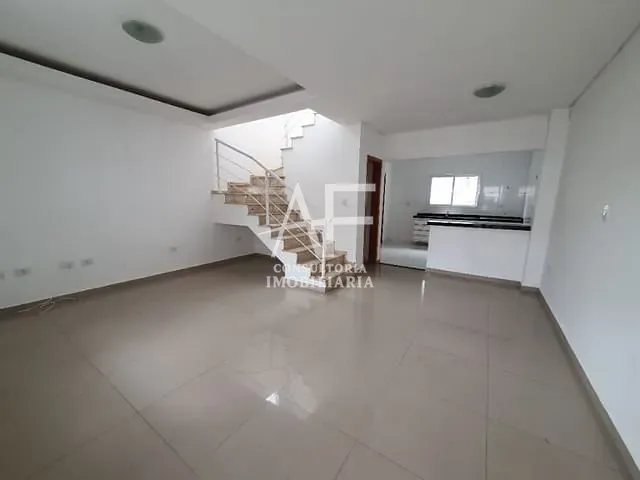 Sobrado com 119m² 3 quartos e 2 banheiros, à venda, no bairro Vila Areao em Taubaté