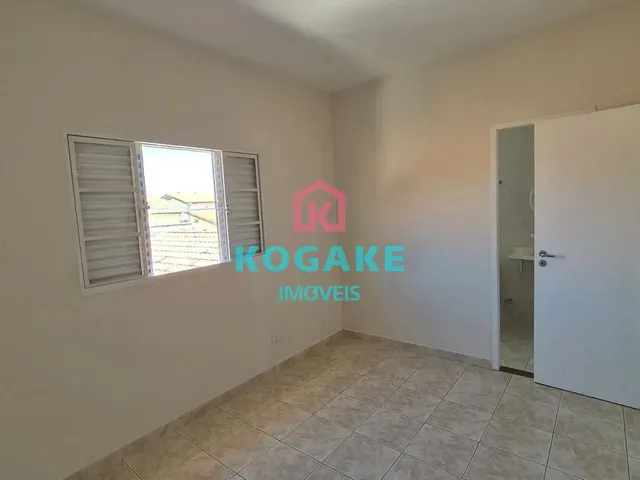 Sobrado com 94m² 3 quartos e 2 banheiros, à venda ou para alugar, no bairro Jardim Portugal em São José Dos Campos