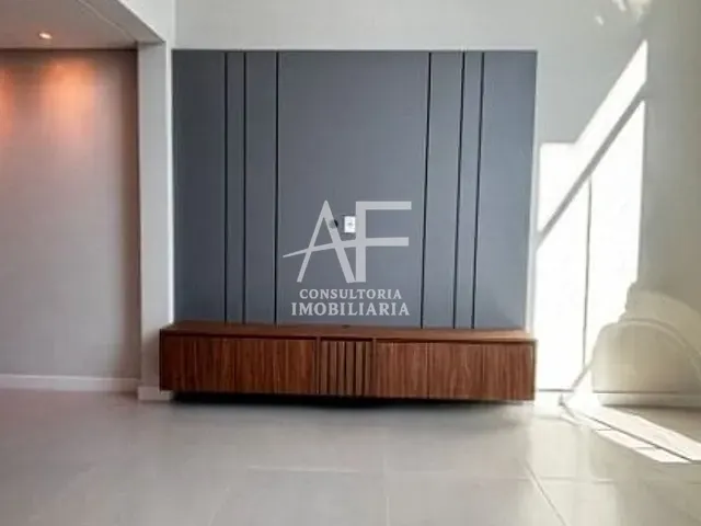 Sobrado com 250m² 3 quartos e 4 banheiros, à venda, no bairro Estiva em Taubaté
