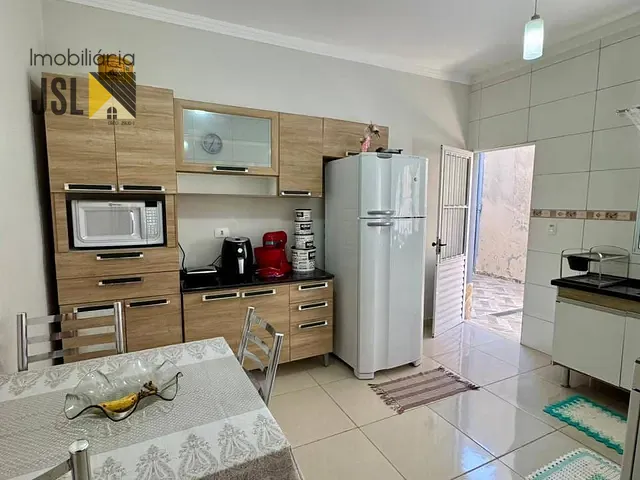 Sobrado com 175m² 4 quartos e 2 banheiros, à venda, no bairro Jardim Panorama em Caçapava